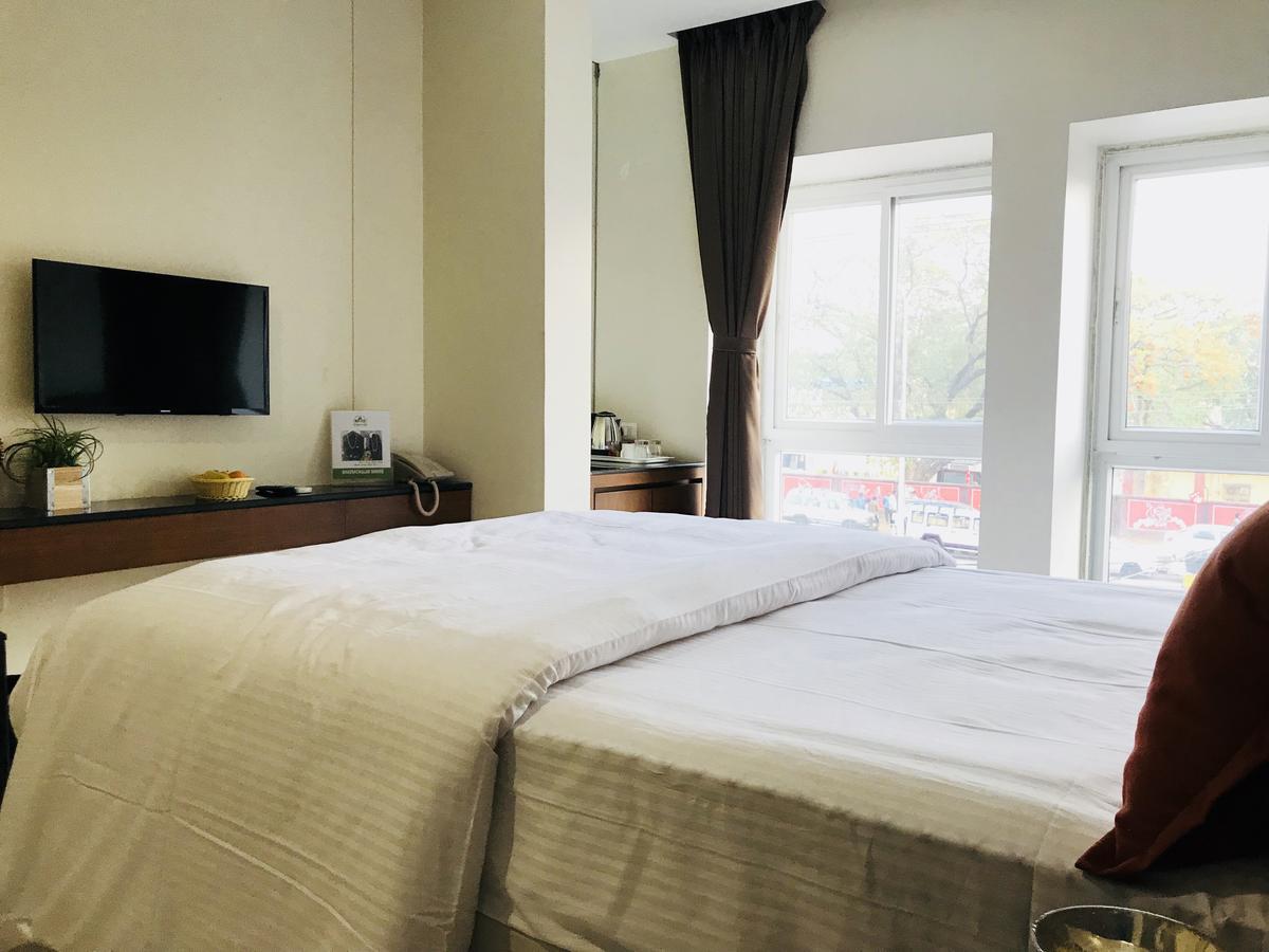 Sitaram Inn Bhadrachalam Bagian luar foto